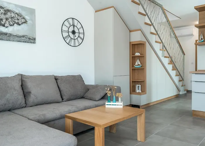 House Mareta - Outdoor Swimming Pool, 4 Bedrooms, Wifi Villa *